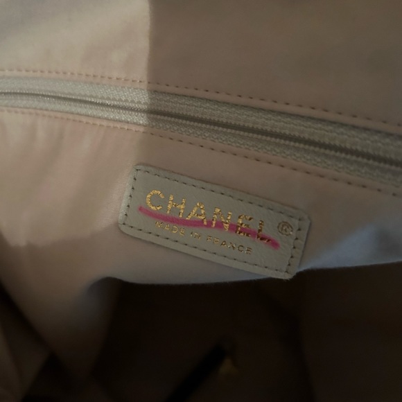 Chanel tweed lambskin Large girl shoulder or crossbody bag, Tote multi color - Picture 5 of 5